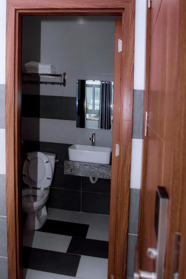 Khách sạn Trường Phúc Vinh *